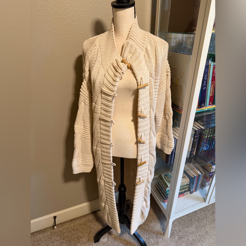 PILCRO CABLE-KNIT TOGGLE DUSTER CARDIGAN SWEATER - Picture 2 of 3